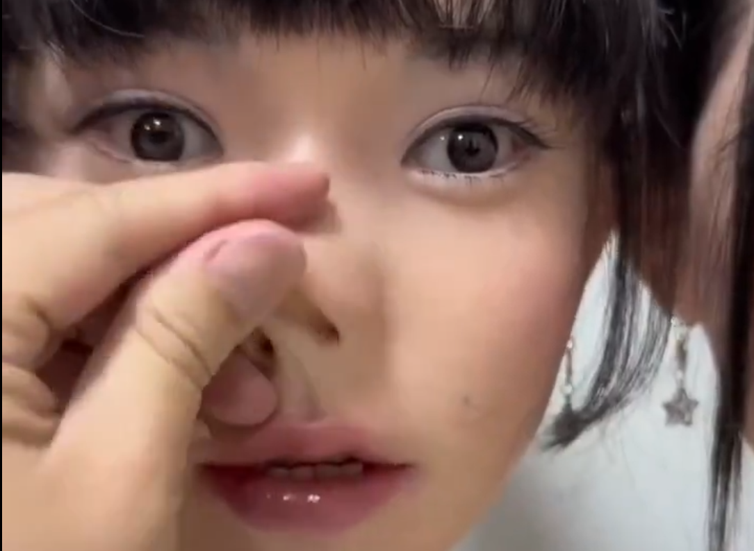 Muñeca hiperrealista