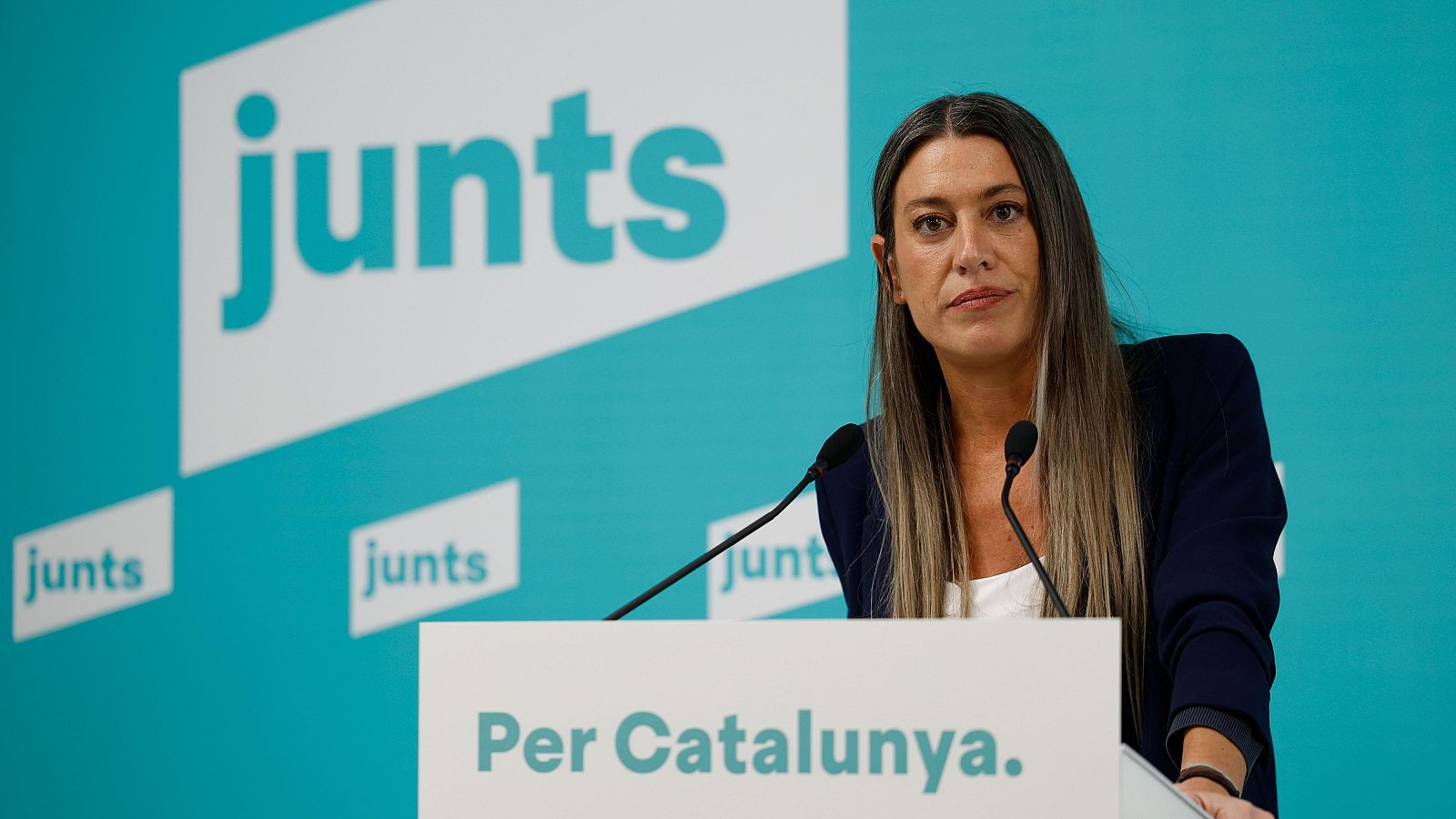 El Gobierno trocea el decreto ómnibus para salvar las pensiones y contentar a Junts: desahucios fuera de la ecuación principal