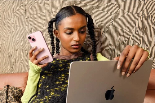 La Generación Z lidera la gran desconexión: “De viernes a lunes no contesto mensajes y recupero mi vida”