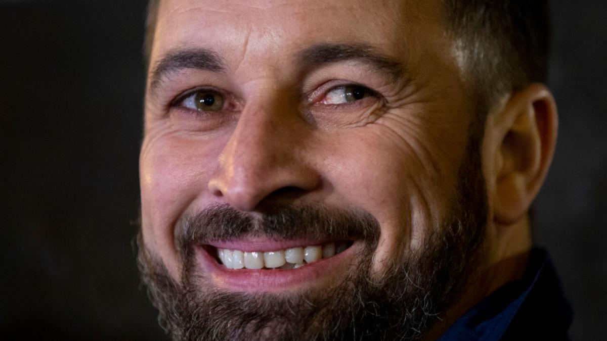 Vox canaliza subvenciones parlamentarias hacia becas en el instituto fundado por sus principales asesores ideológicos